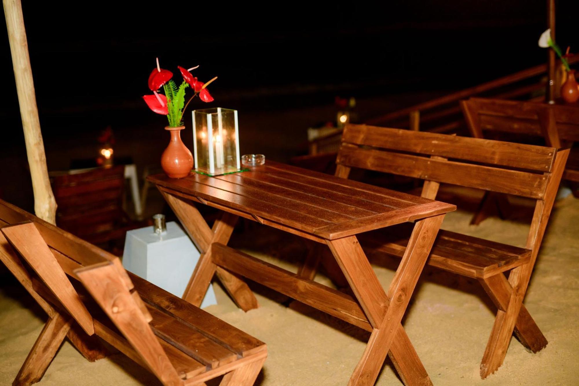 Royal Beach Hotel & Restaurant Hikkaduwa Eksteriør bilde