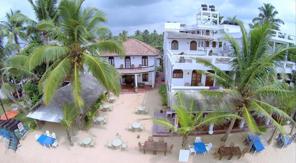 Royal Beach Hotel & Restaurant Hikkaduwa Eksteriør bilde
